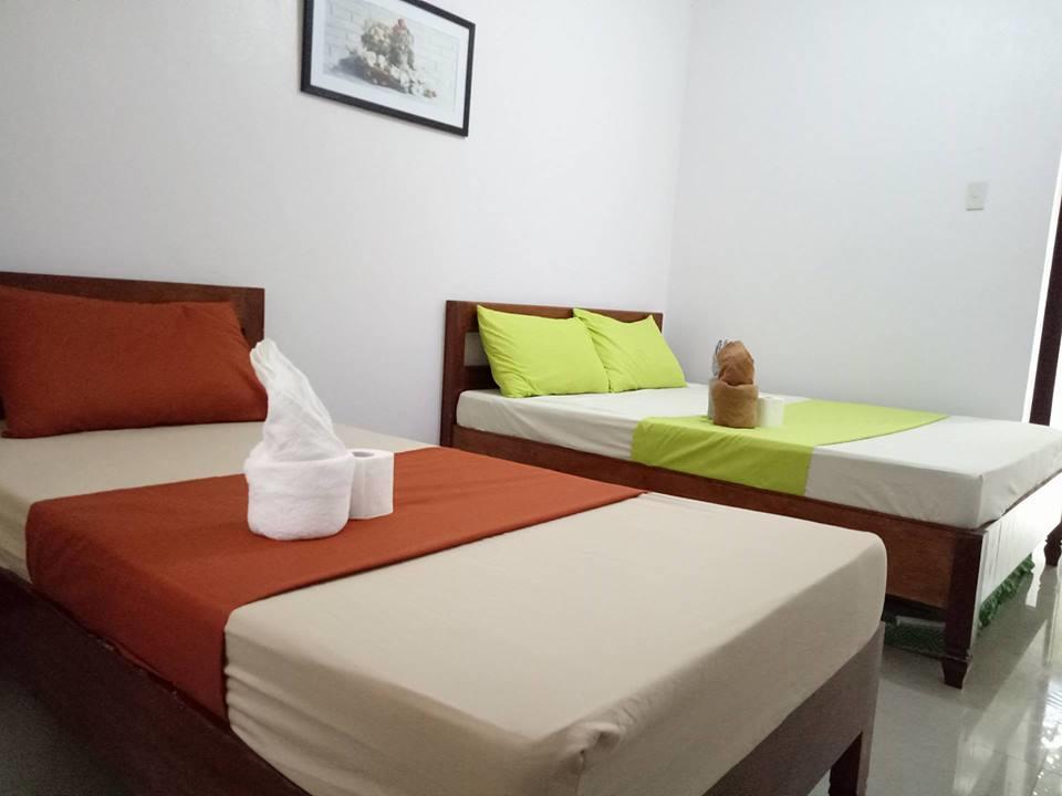 Ahras Place Coron Luaran gambar