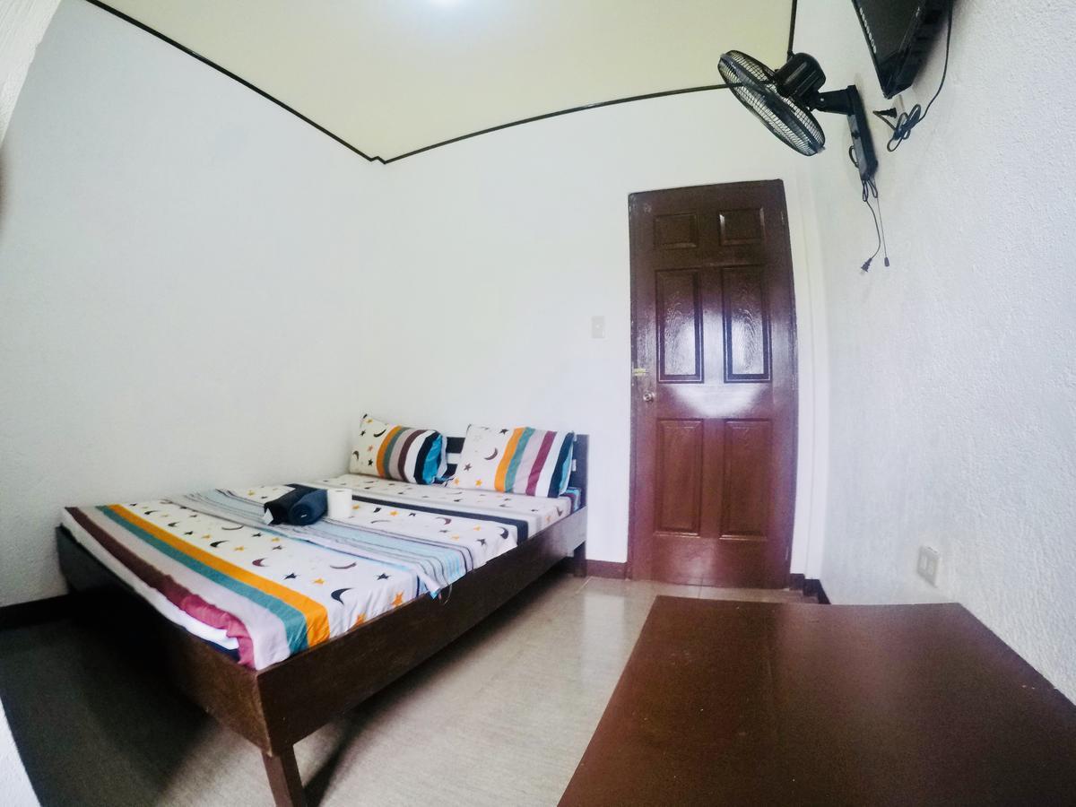 Ahras Place Coron Luaran gambar