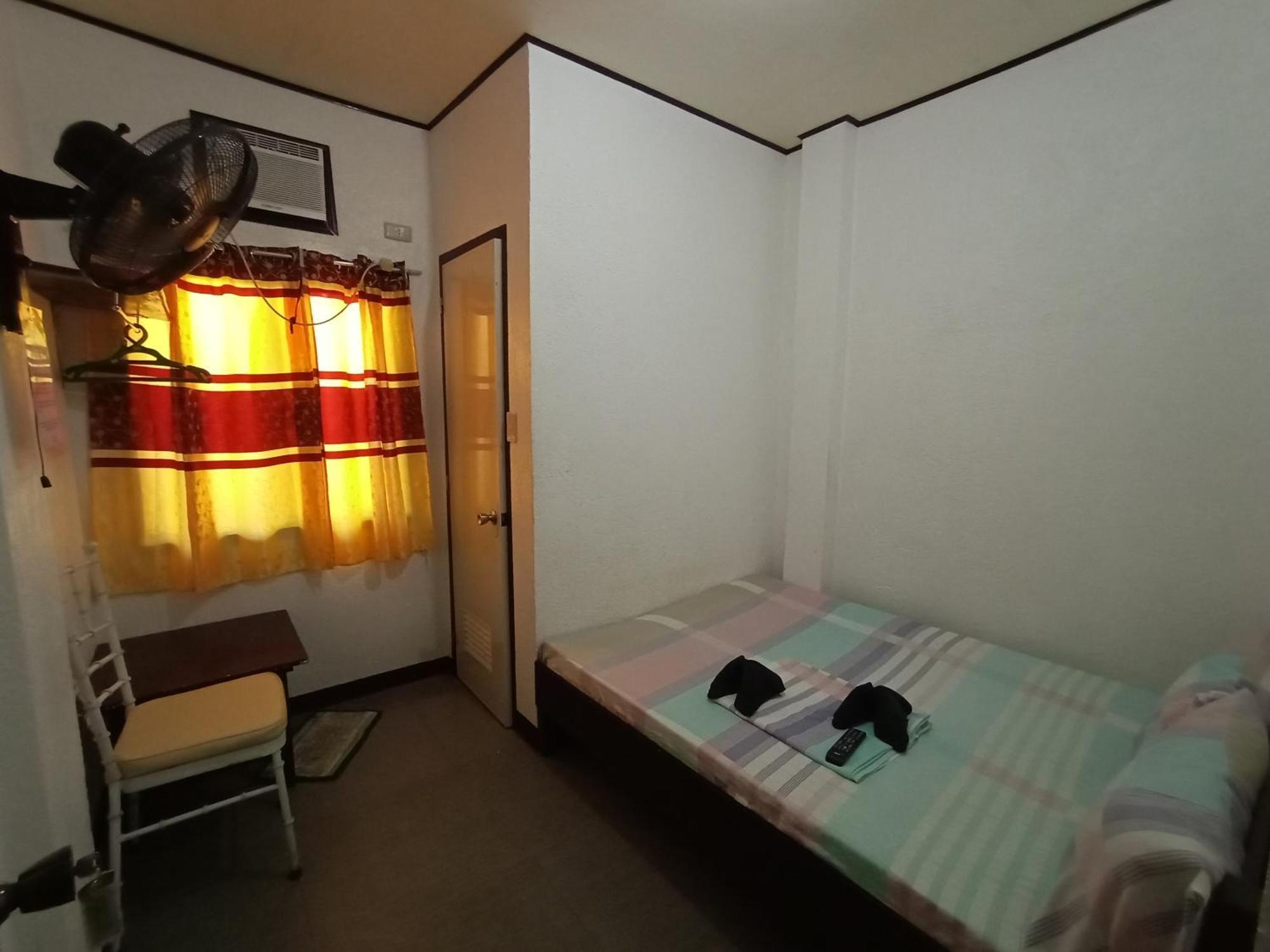 Ahras Place Coron Luaran gambar